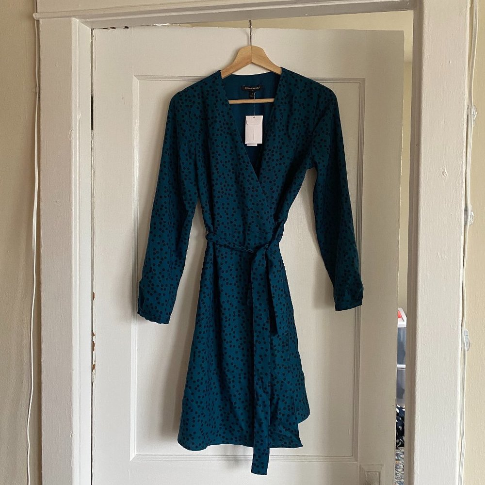 Banana Republic Wrap Dress Sz 4 NWT
